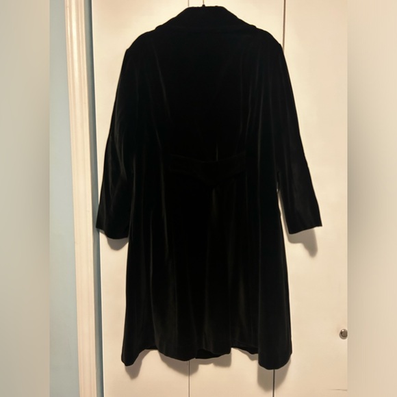 Vintage Pennington’s Black Velvet Coat 1X - Picture 2 of 4